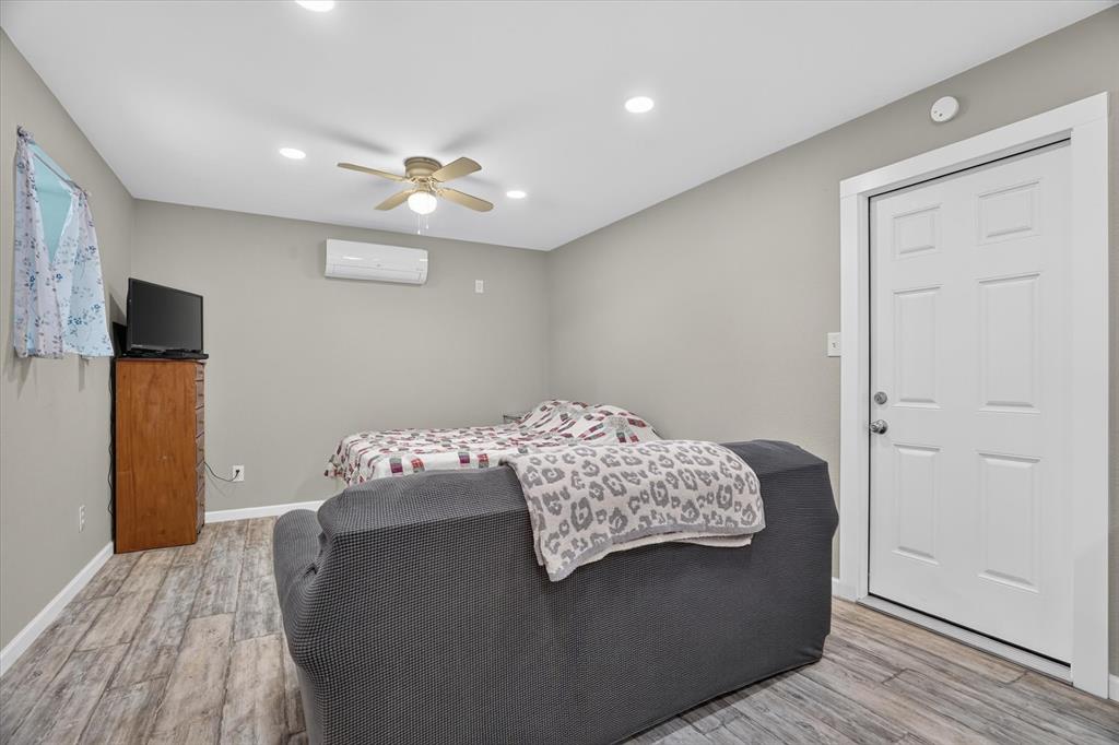 237 Live Oak Loop Property Photo 19