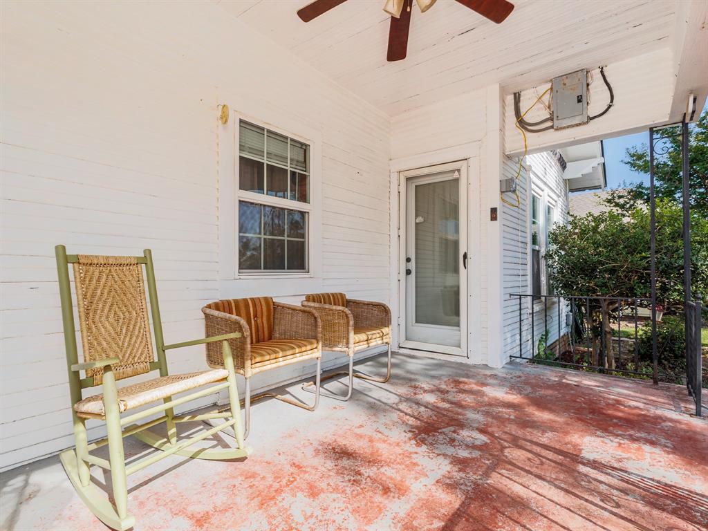 211 N Nueces Street Property Photo 4
