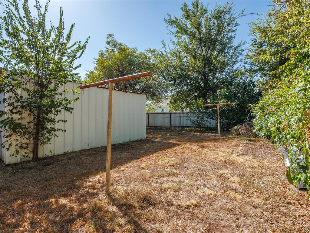 211 N Nueces Street Property Photo 33