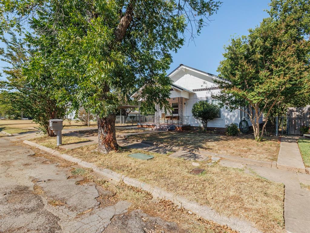 211 N Nueces Street Property Photo 39