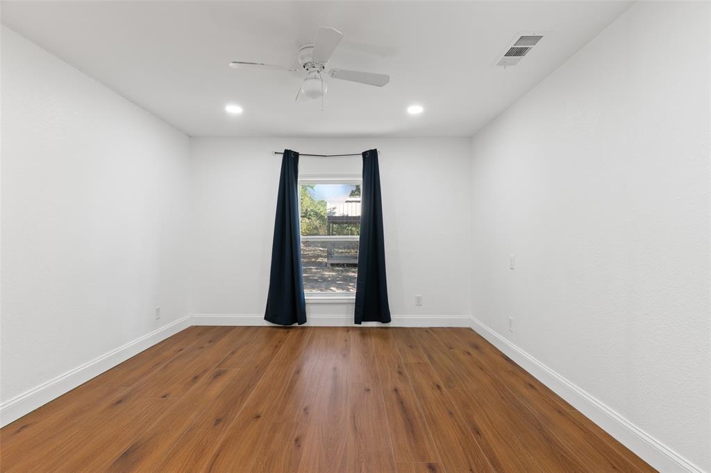 2803 Dennis Circle Property Photo 25