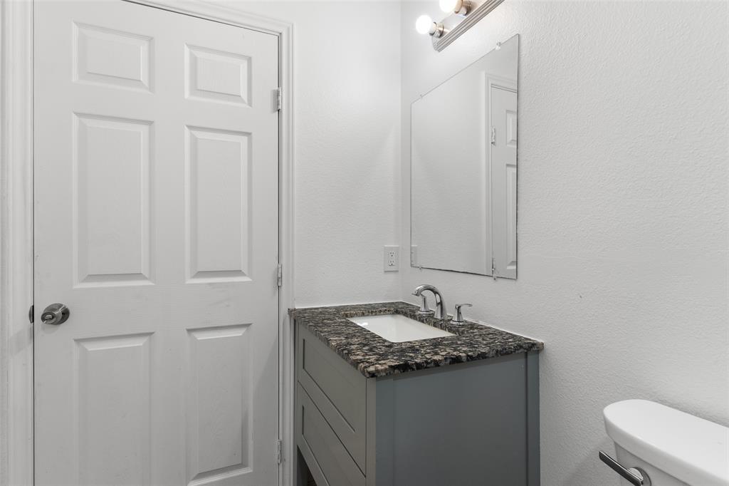 2803 Dennis Circle Property Photo 26