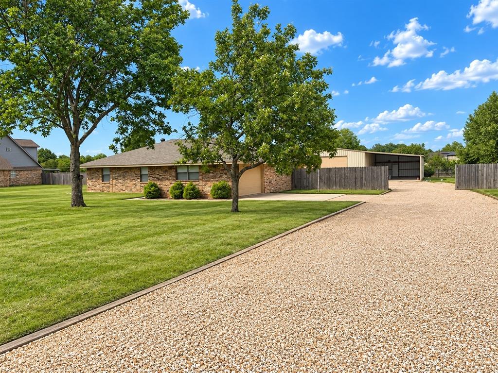 141 S Meadowbrook Drive Property Photo 1