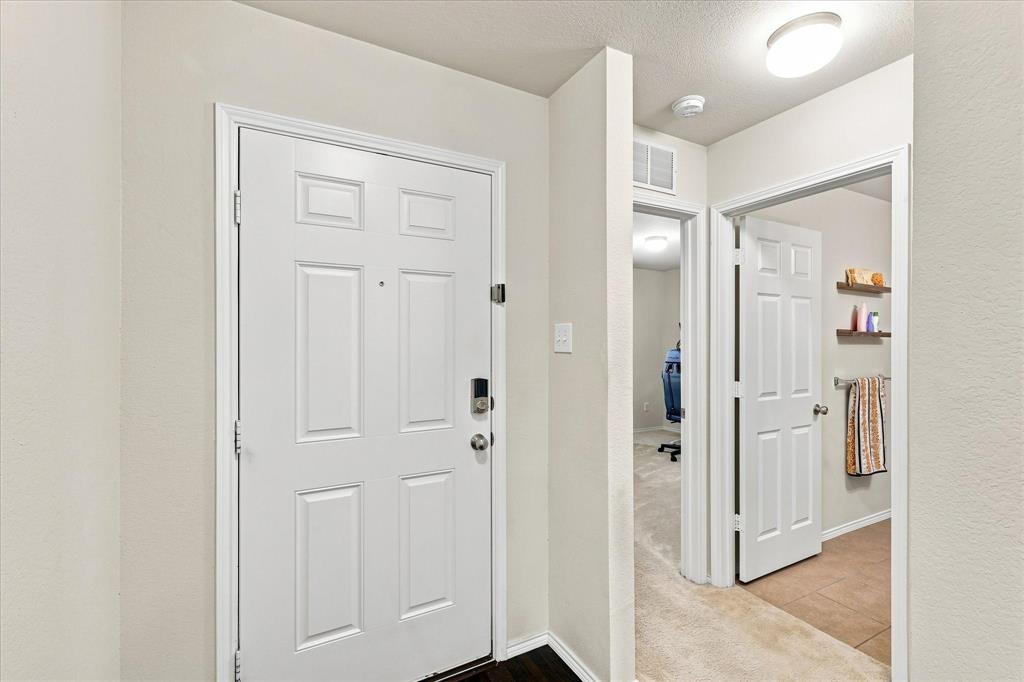 9900 Amosite Drive Property Photo 34