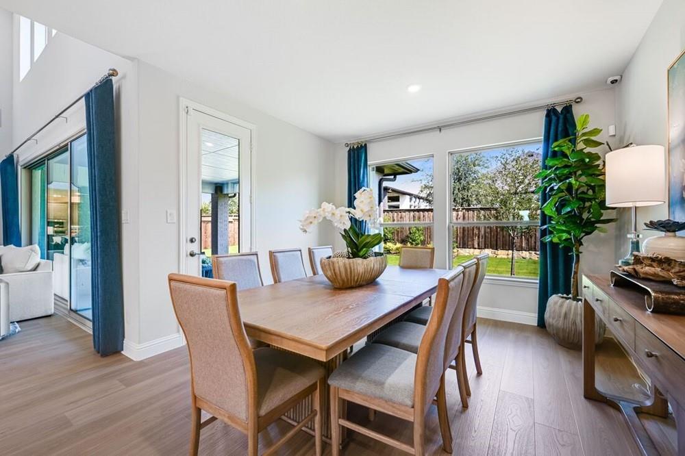 1812 Camelia Avenue Property Photo 8