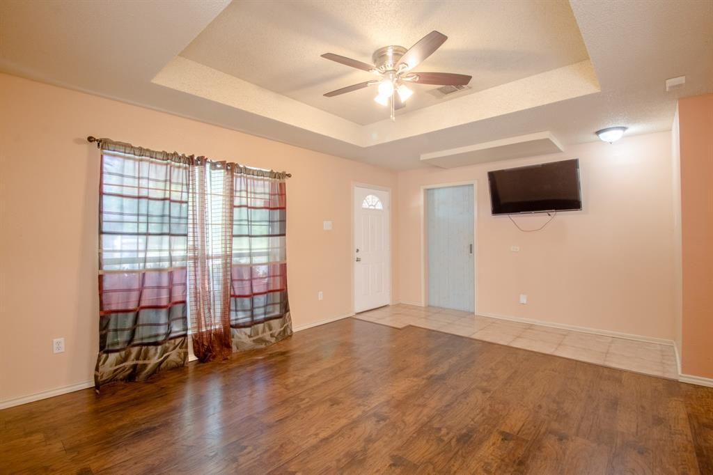 2651 Anderson Street Property Photo 8