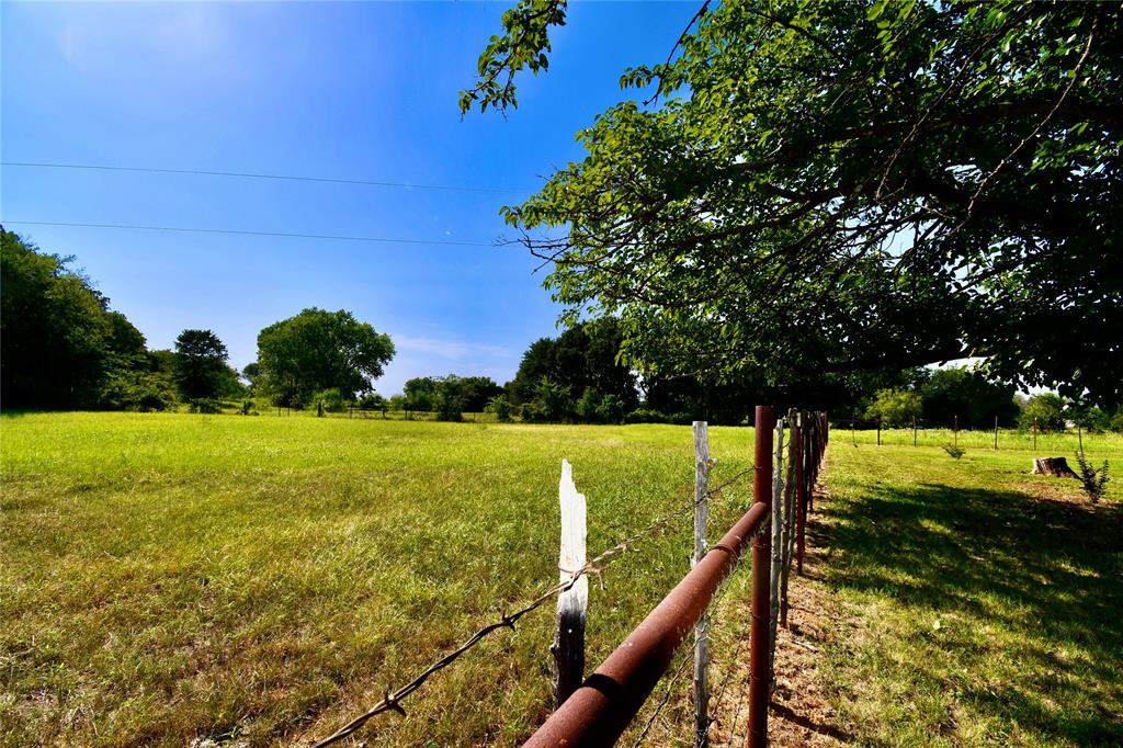 324 County Road 317 Property Photo 10