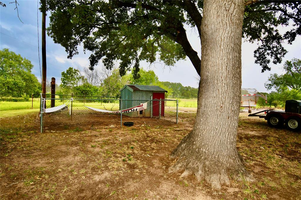 324 County Road 317 Property Photo 16