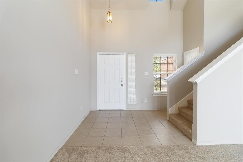 2680 Silver Hill Drive Property Photo 4