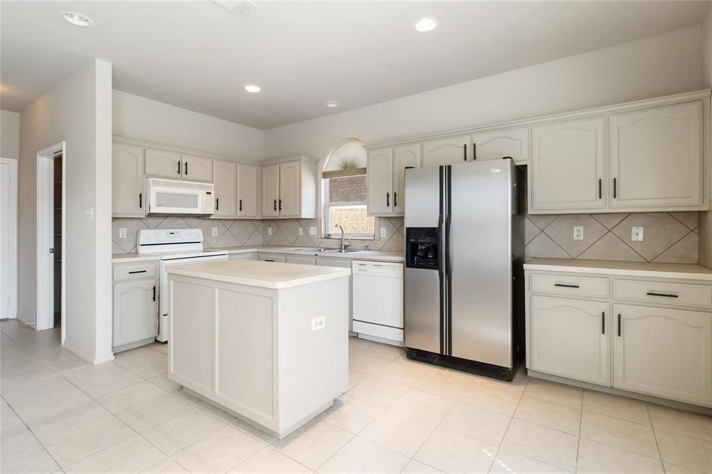 2680 Silver Hill Drive Property Photo 10