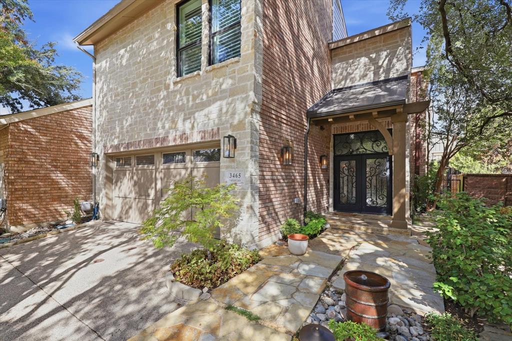 3465 Courtyard Circle Property Photo 1