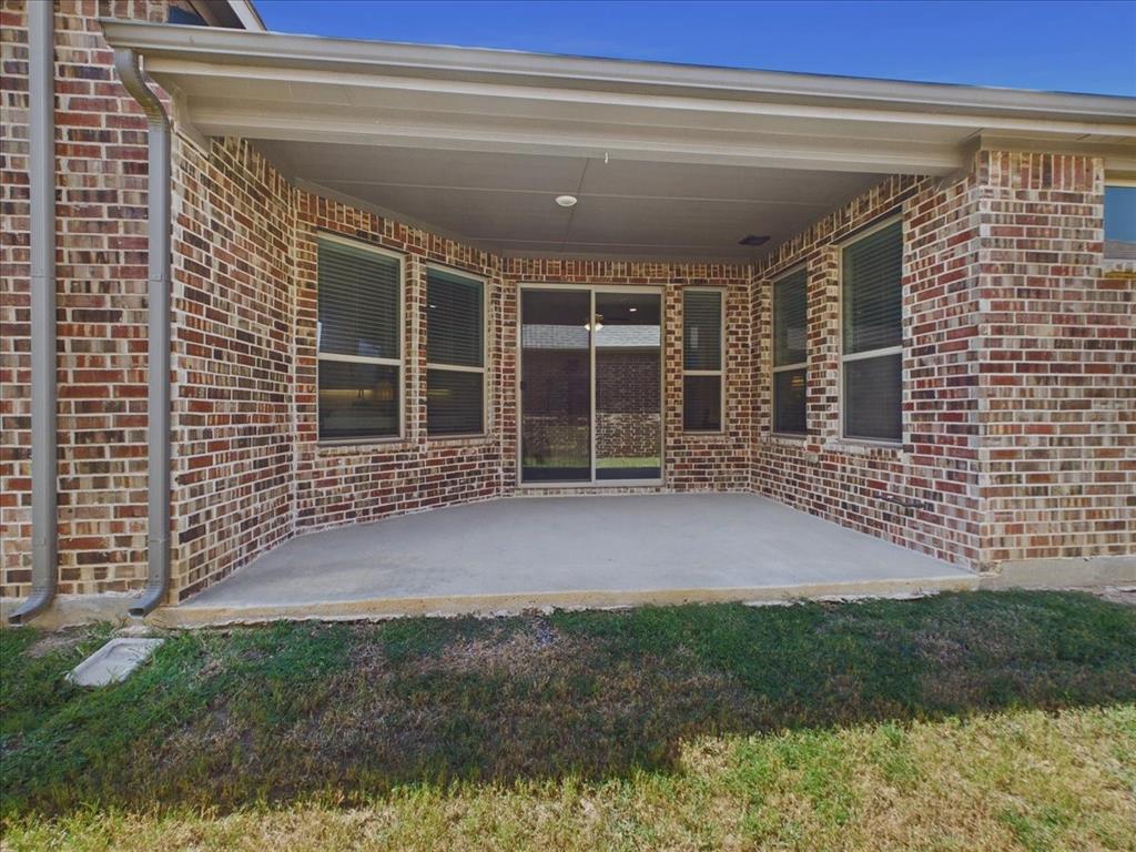 916 Boardwalk Way Property Photo 25