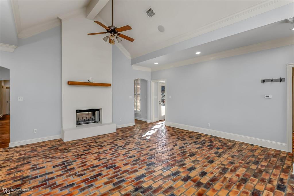 1012 Conti Circle Property Photo 12