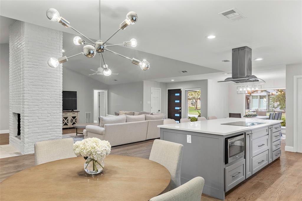 6639 Clearhaven Circle Property Photo 7