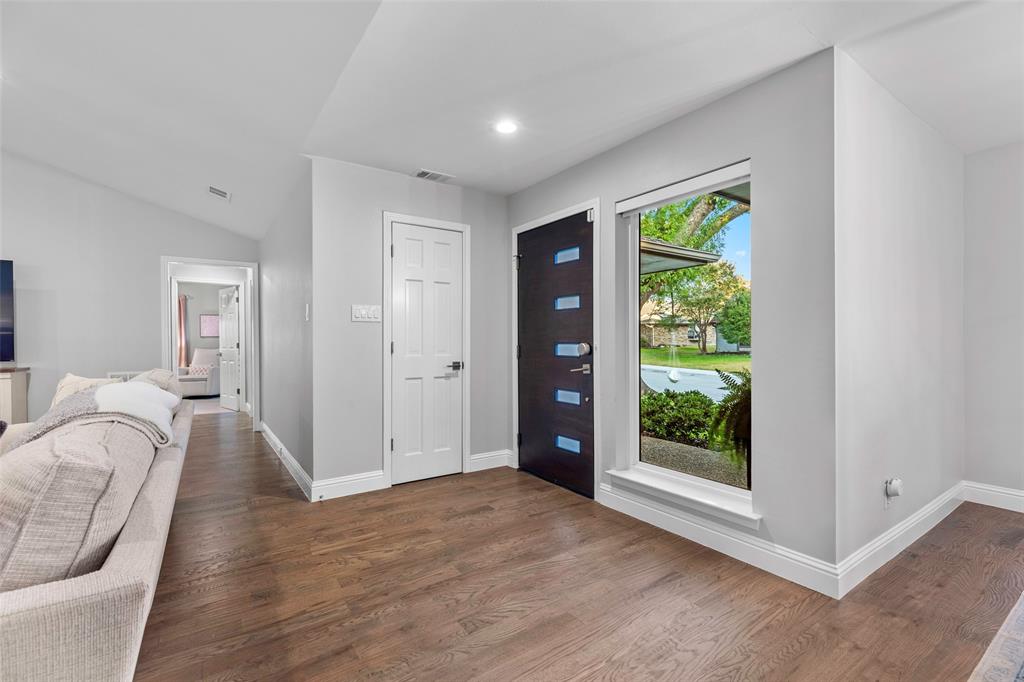 6639 Clearhaven Circle Property Photo 11