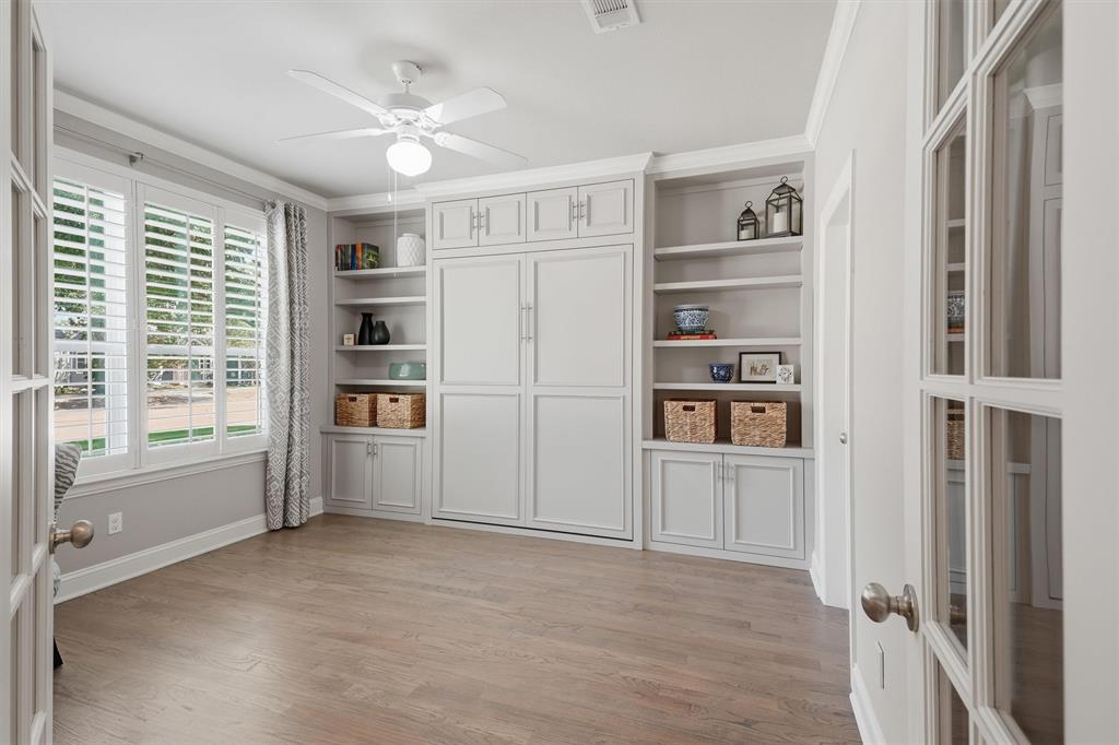 3813 Pershing Avenue Property Photo 10