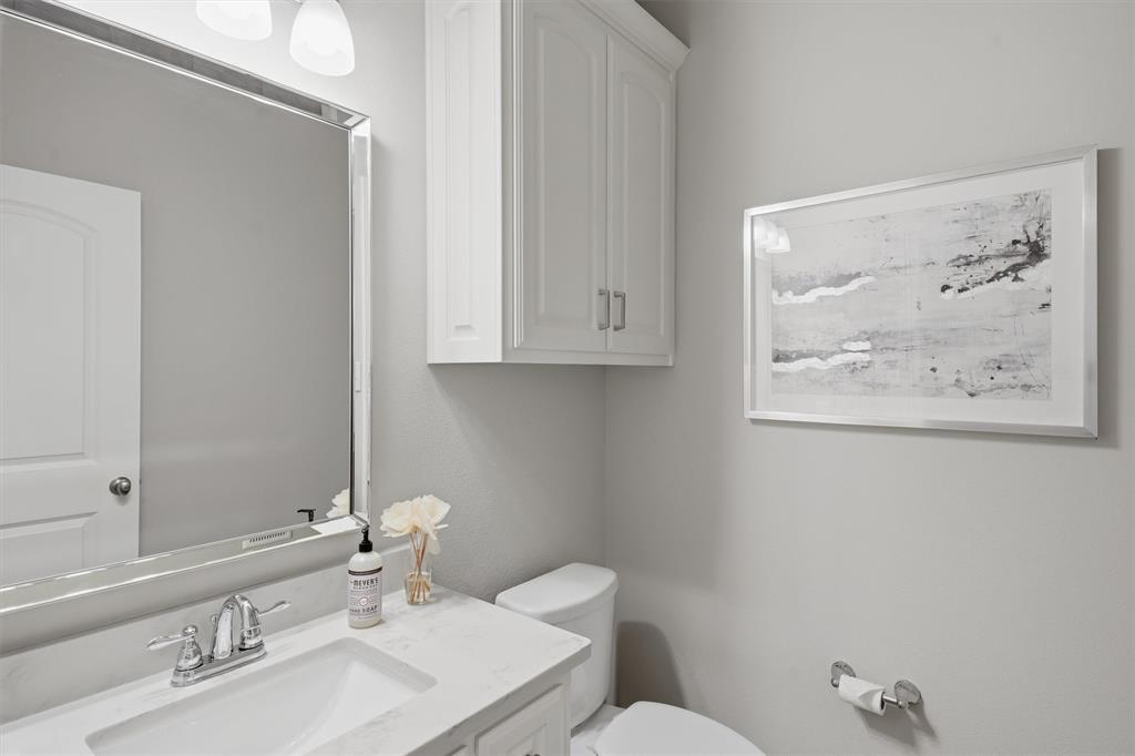 3813 Pershing Avenue Property Photo 20