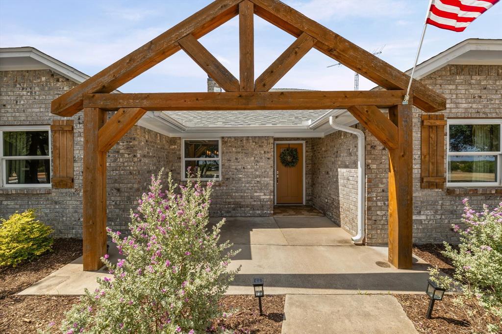 314 Bend Of The Bosque Road Property Photo 1