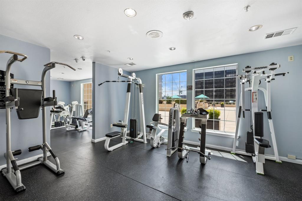 3225 Turtle Creek Boulevard 810 Property Photo 16