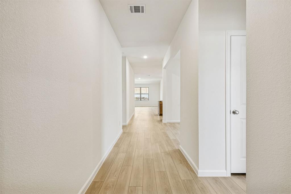 2506 Canadian Way Property Photo 2