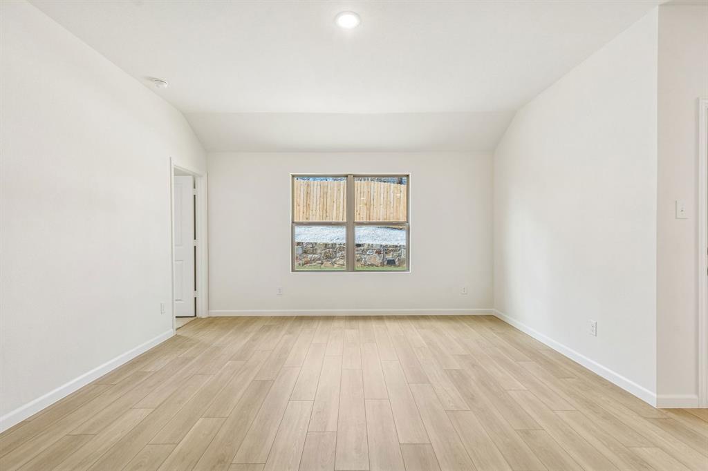 2506 Canadian Way Property Photo 9