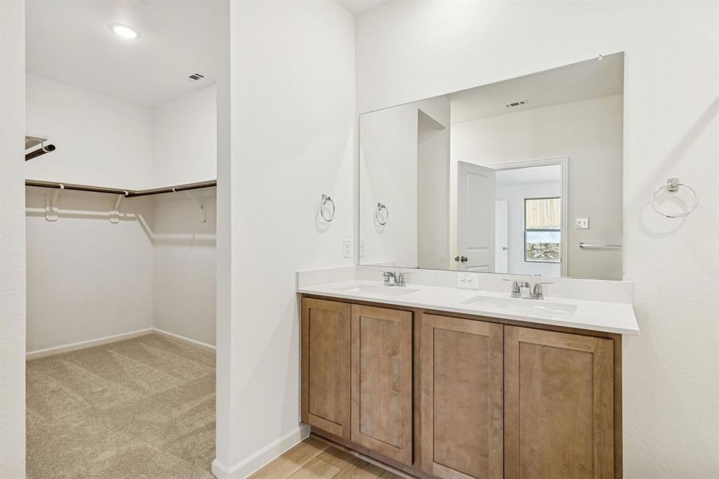 2506 Canadian Way Property Photo 14
