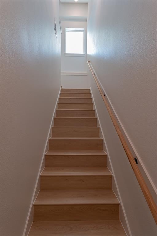 1626 Andrade Place Property Photo 4