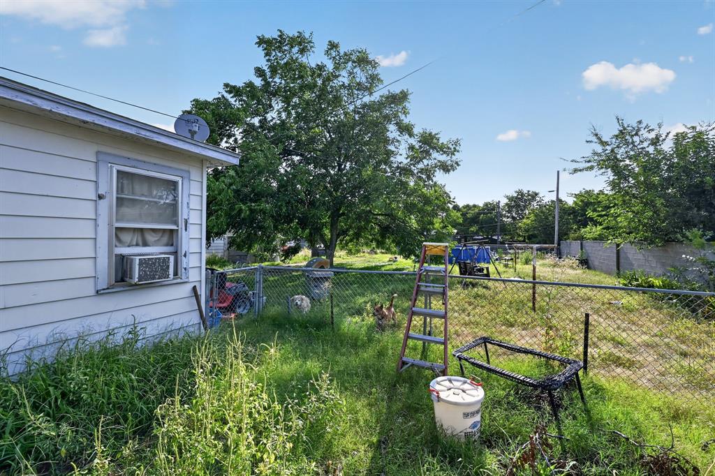 525 Chestnut Street Property Photo 6