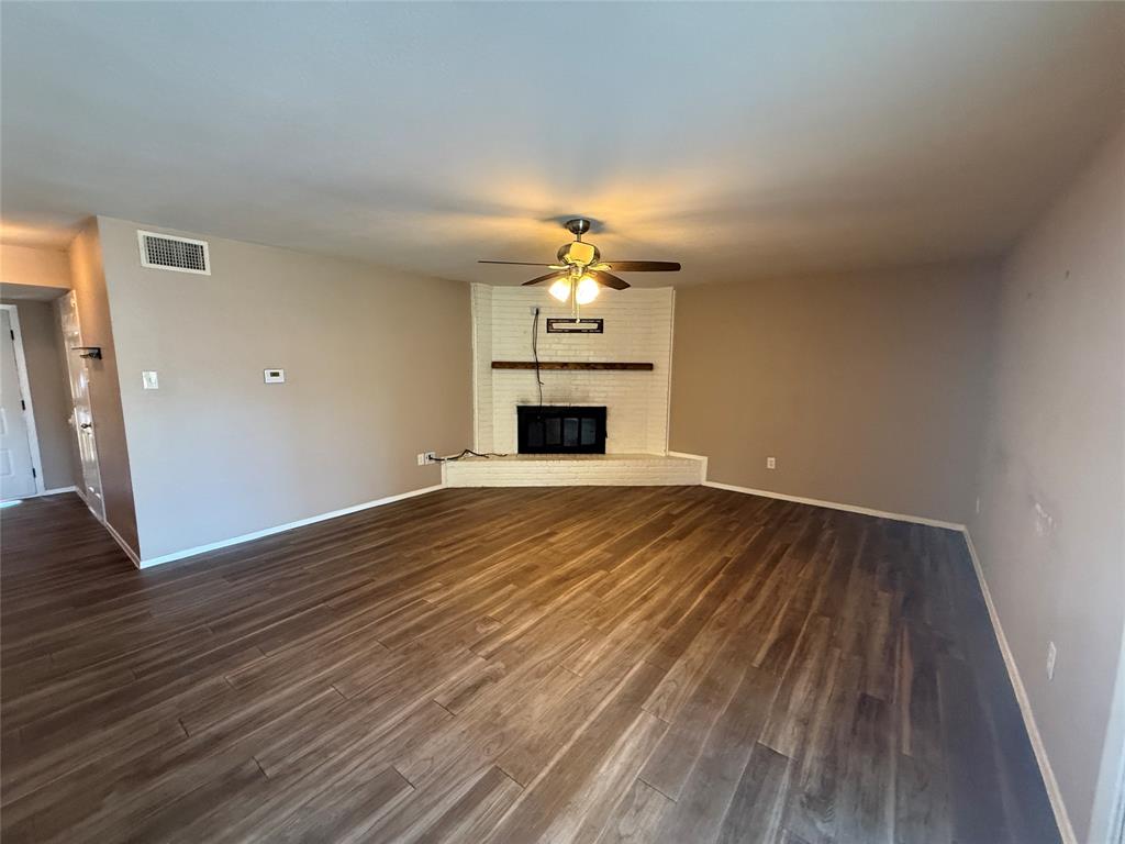 355 Ridgecrest Drive Property Photo 5