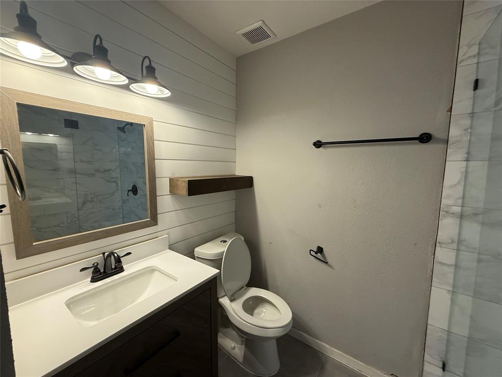 355 Ridgecrest Drive Property Photo 10