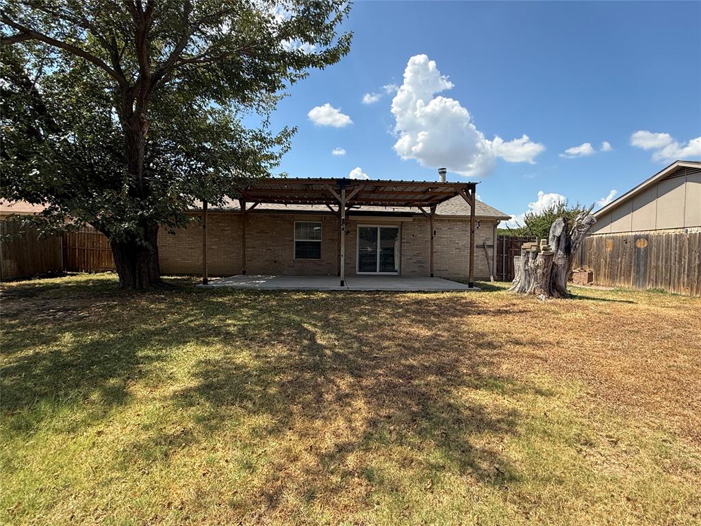 355 Ridgecrest Drive Property Photo 17