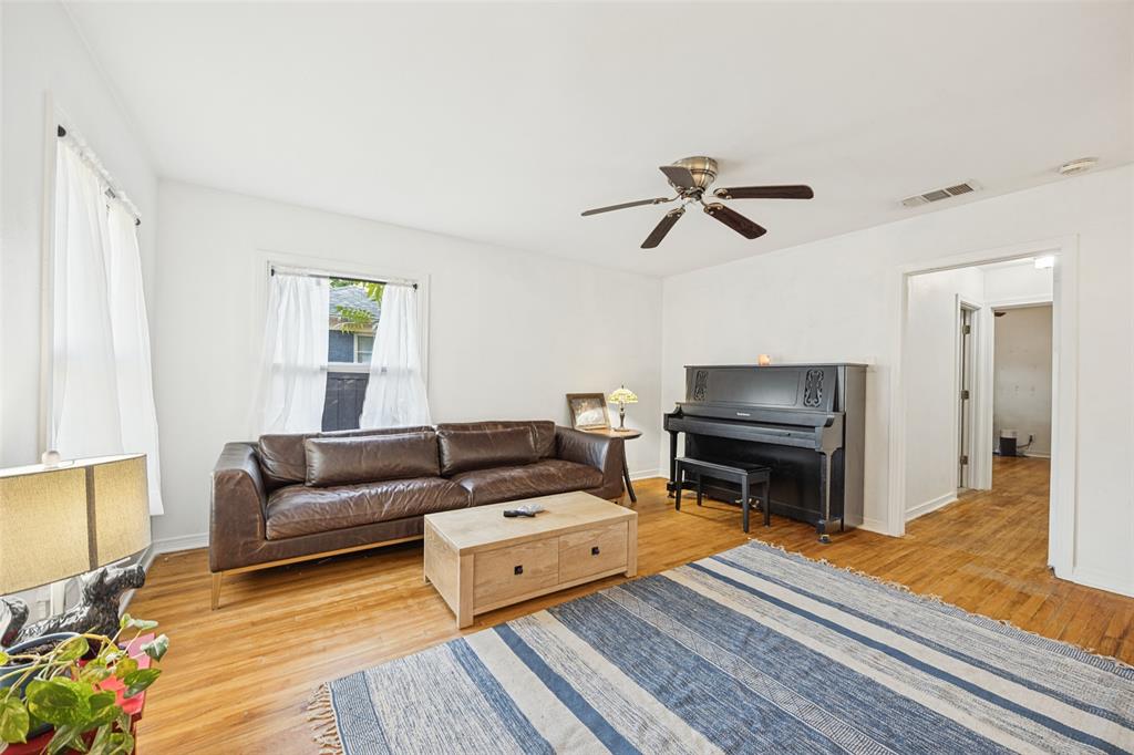 559 Blanning Drive Property Photo 4