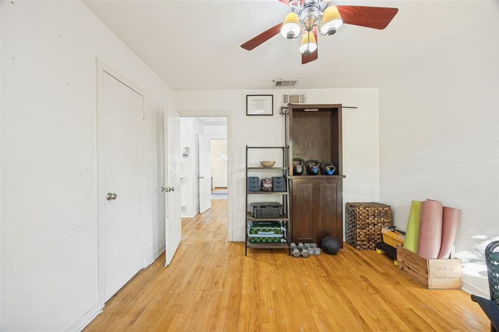 559 Blanning Drive Property Photo 12