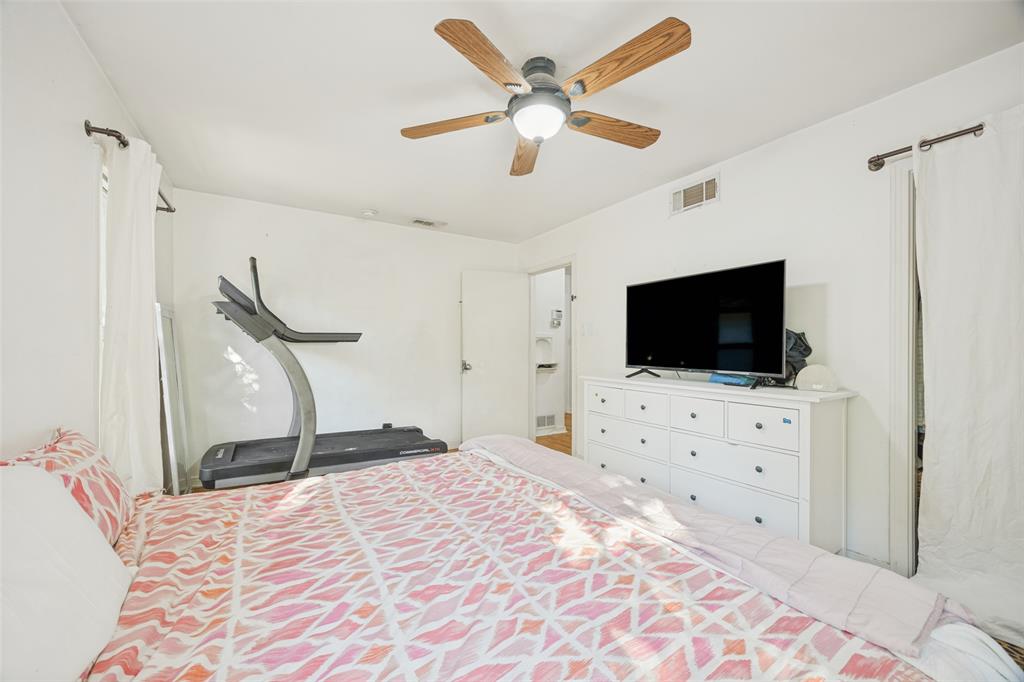 559 Blanning Drive Property Photo 14