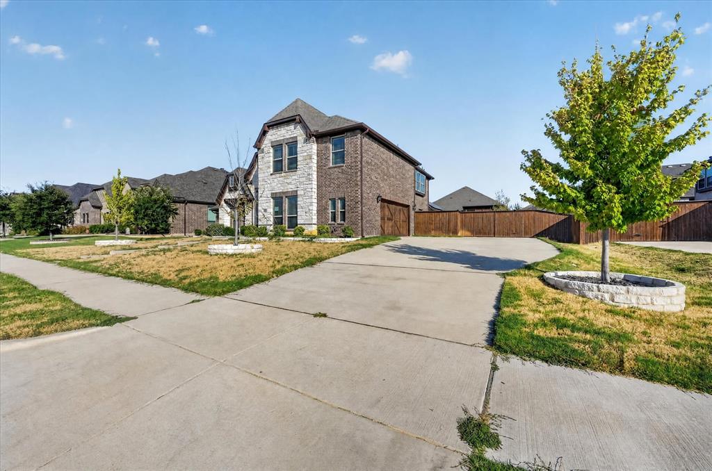 5625 Stone Lane Property Photo 4
