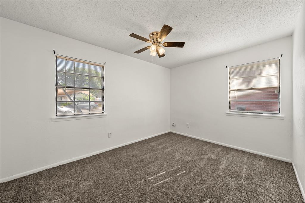 914 Randa Street Property Photo 11