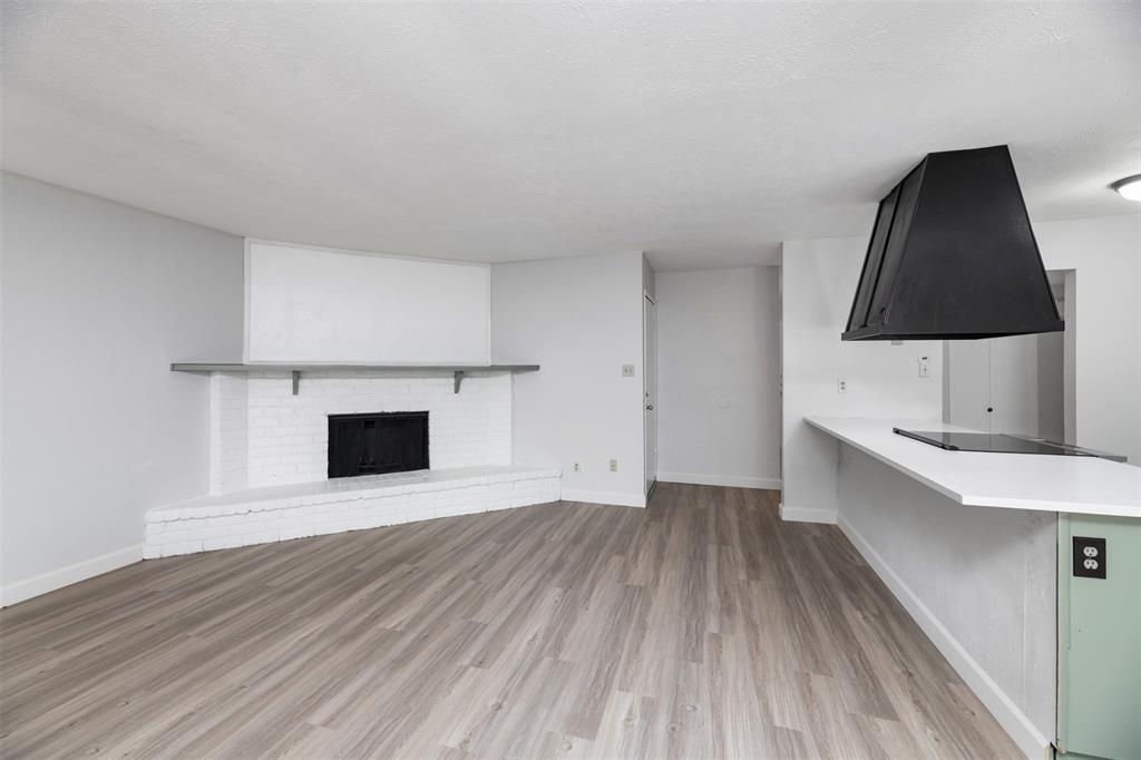 722 Circle Cove Drive Property Photo 6