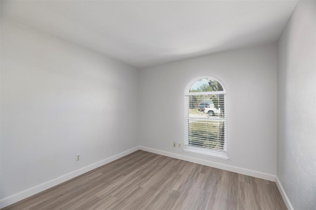 722 Circle Cove Drive Property Photo 12