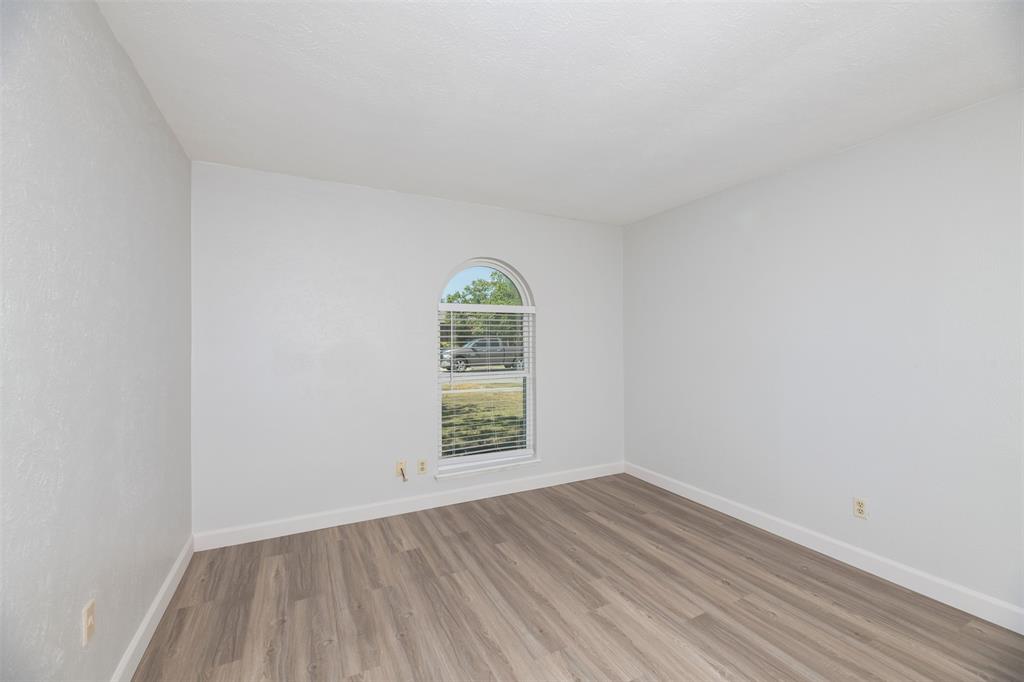 722 Circle Cove Drive Property Photo 14