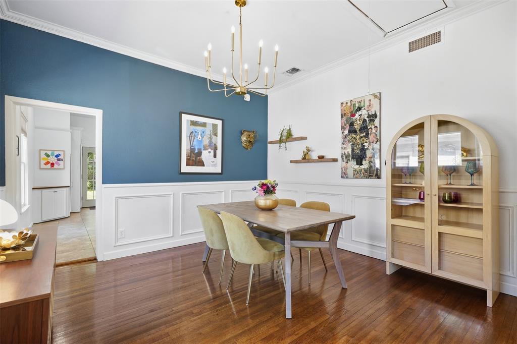 2227 College Avenue Property Photo 12