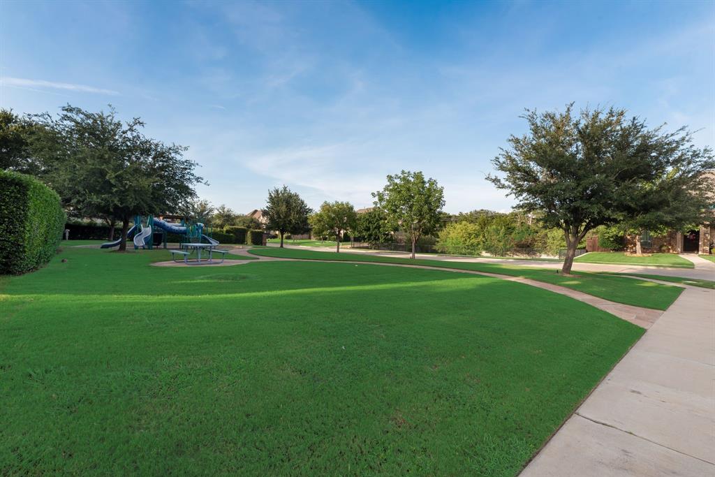 1516 Silverleaf Drive Property Photo 36