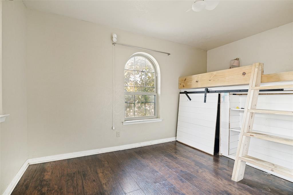 1717 Douglas Drive Property Photo 12