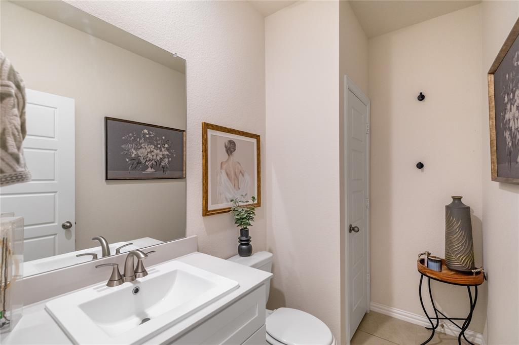 4533 Ward Street Property Photo 20