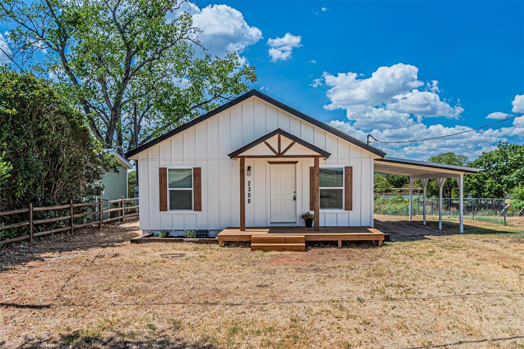2308 Long Creek Court Property Photo 1