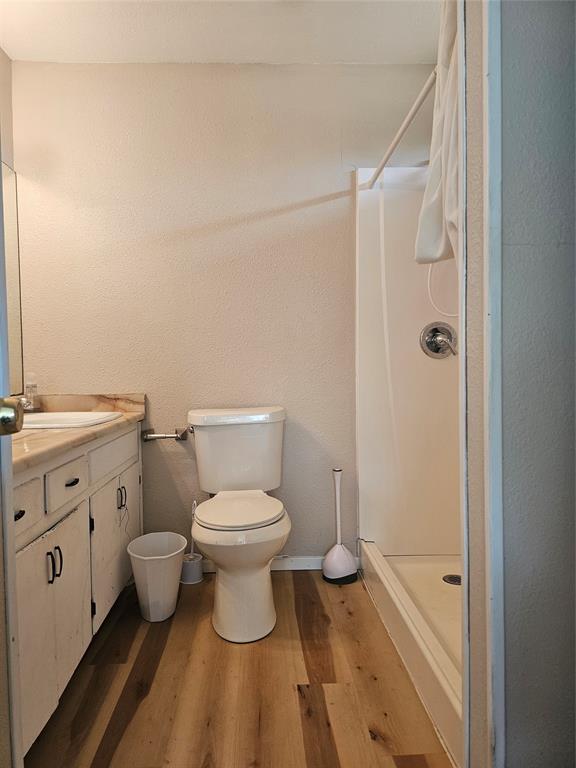 1300 Bailey Street Property Photo 14