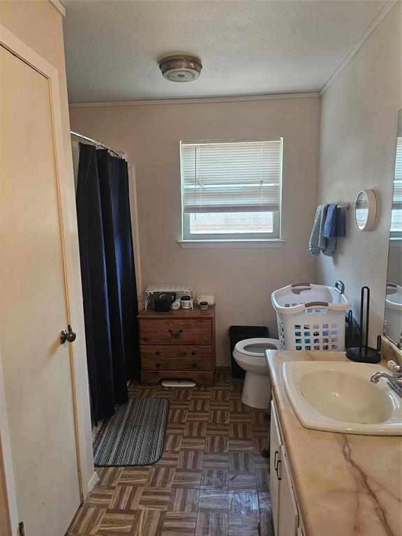 1300 Bailey Street Property Photo 20