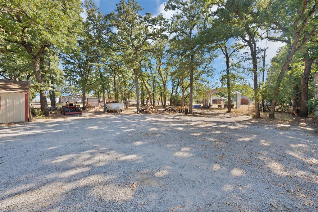 725 Greenwood Cut Off Road Property Photo 31