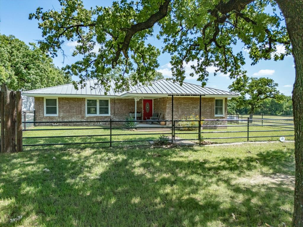 2971 E Highway 114 Property Photo 2