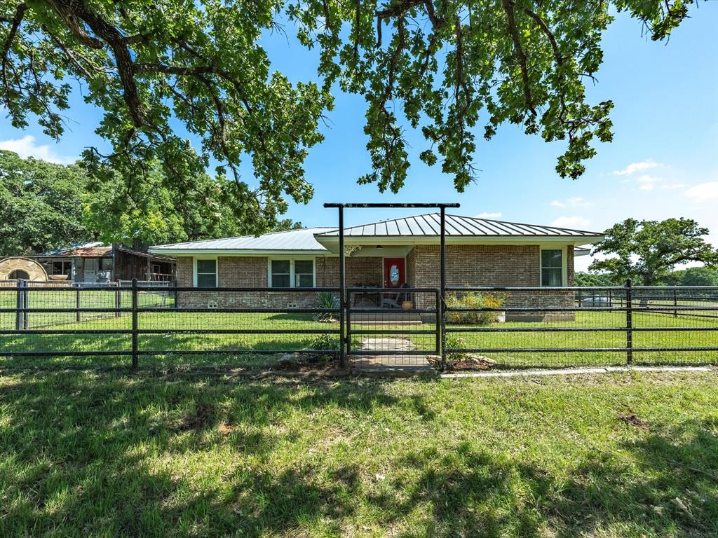 2971 E Highway 114 Property Photo 3