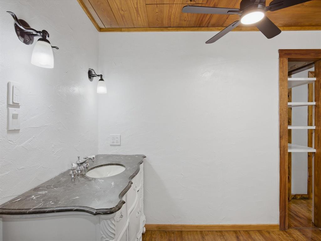 2971 E Highway 114 Property Photo 14